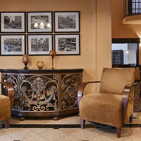 Best Western Alamo Suites Downtown 